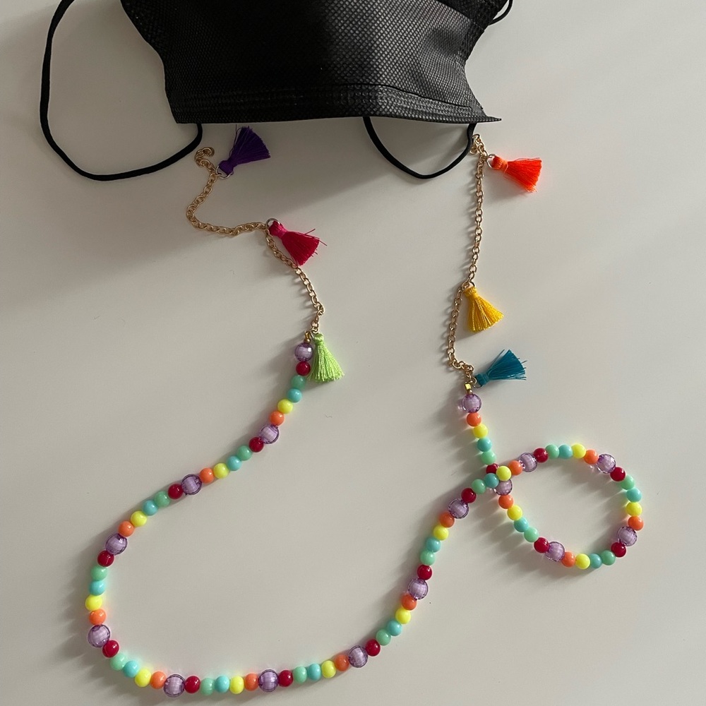 HAND MADE mask holder